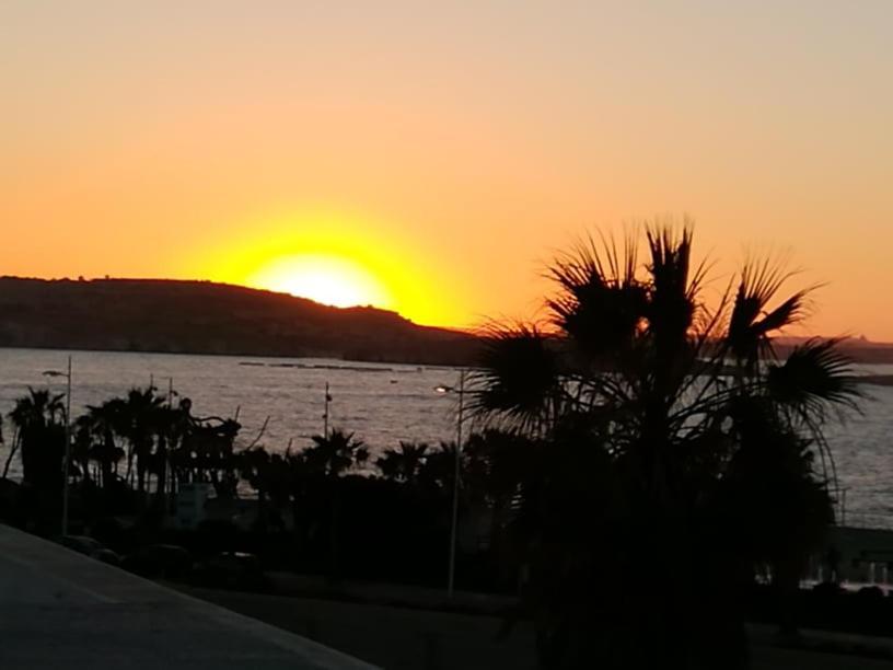 Sunshine Holiday Apartment 8 With Spectacular Seaviews St. Paul's Bay Exterior foto